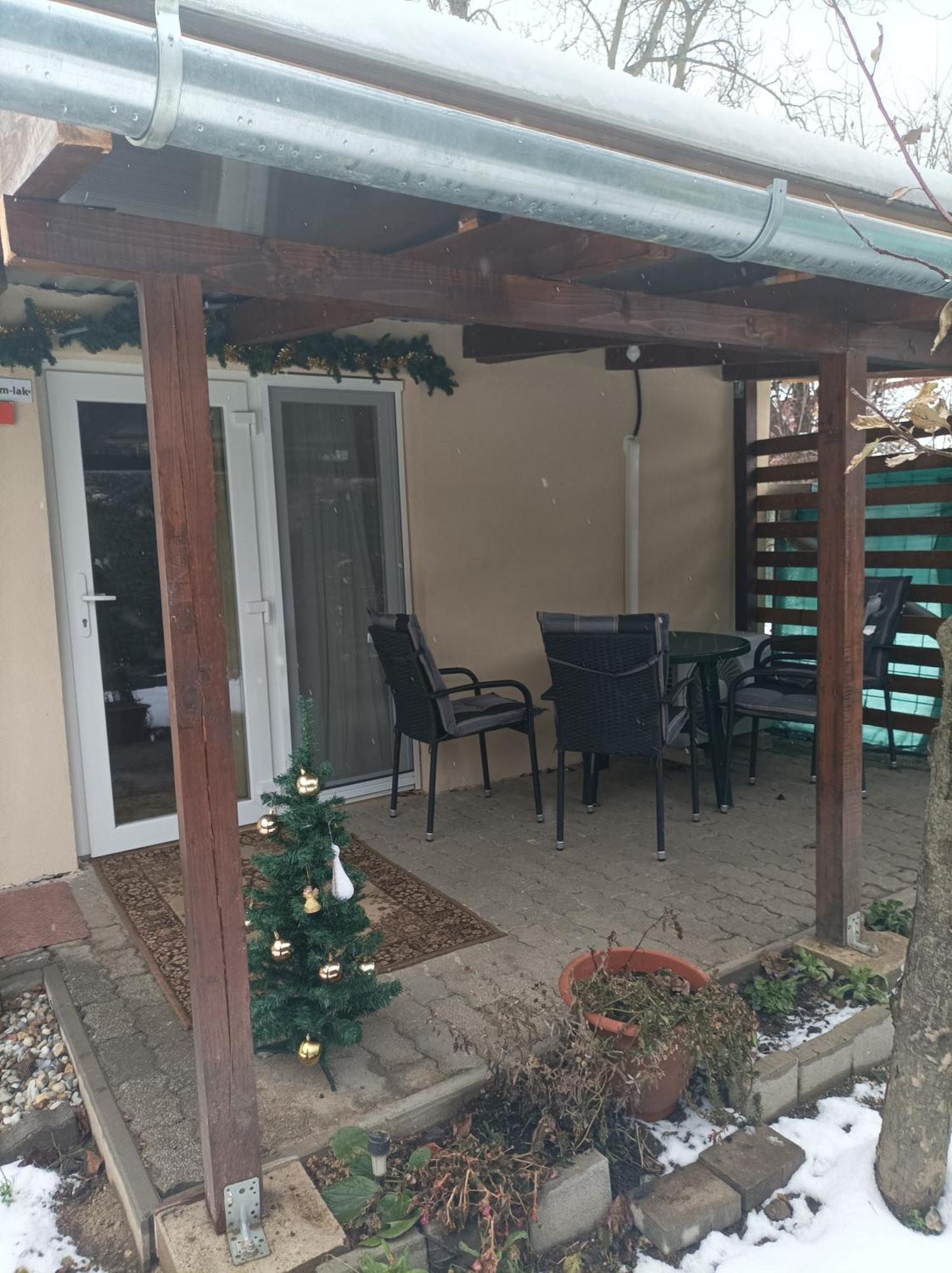 Csilla Apartman Balogunyom 外观 照片
